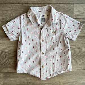 Old Navy Toddler Boy Short Sleeve Button Down Shirt Hot Peppers 2T Gray & Red